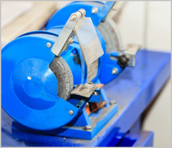 【初心者必見】卓上グラインダーの使い方と選び方ガイド！