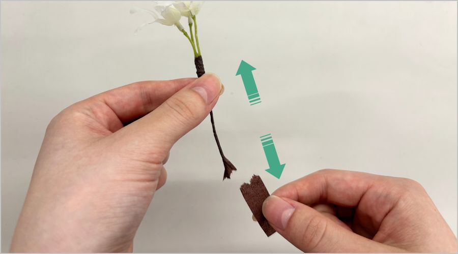 フローラルテープの巻き方のコツ03