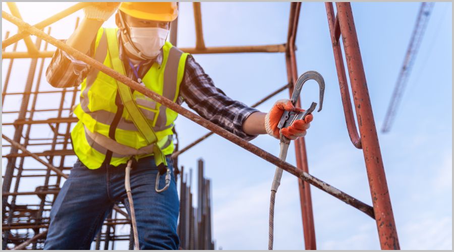 ランヤードとは？基礎知識をしっかり理解しよう