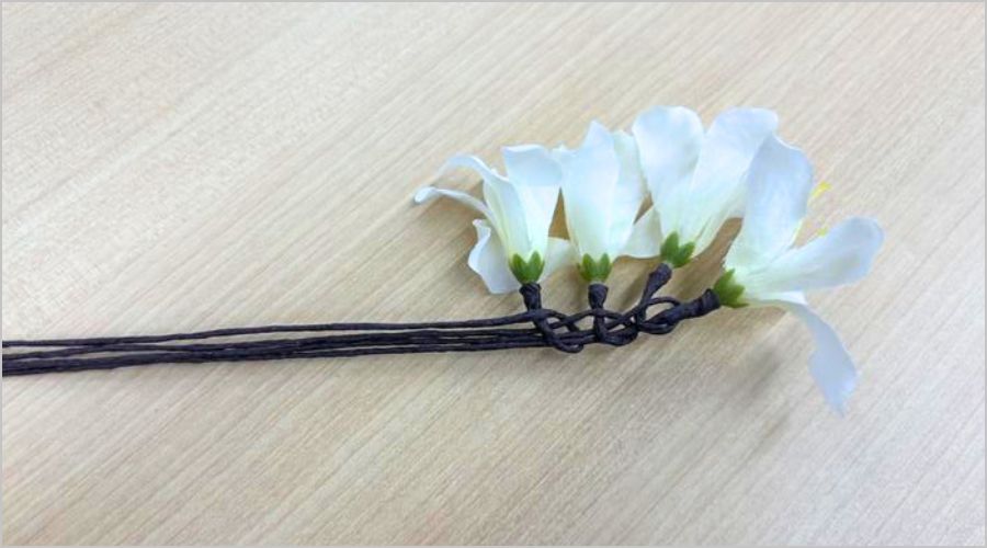 ワイヤーで編む方法03