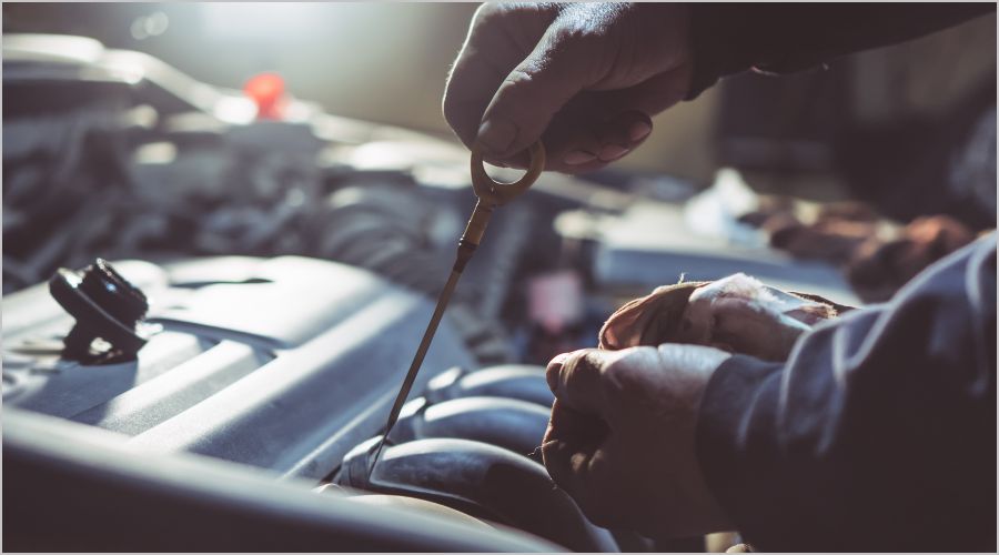 初心者でも安心！エンジンオイルグレードの選び方と基本知識