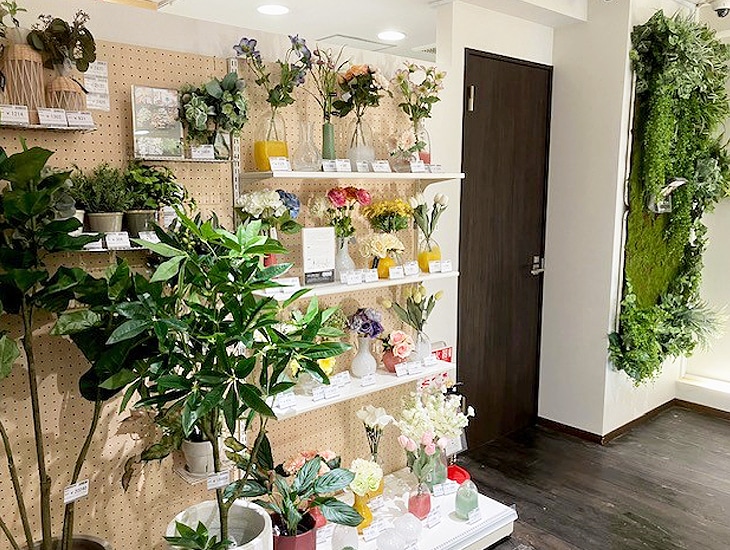 当店は、【食品包装資材】【包装用品】【文房具・事務用品】を取り揃え皆様のご来店をお待ちしております。売り場にない商品でもお取り寄せ致します。<br>その他なんでもお気軽にご相談ください。<br>【シモジマアプリ会員、オンラインショップ会員を大募集中!!】